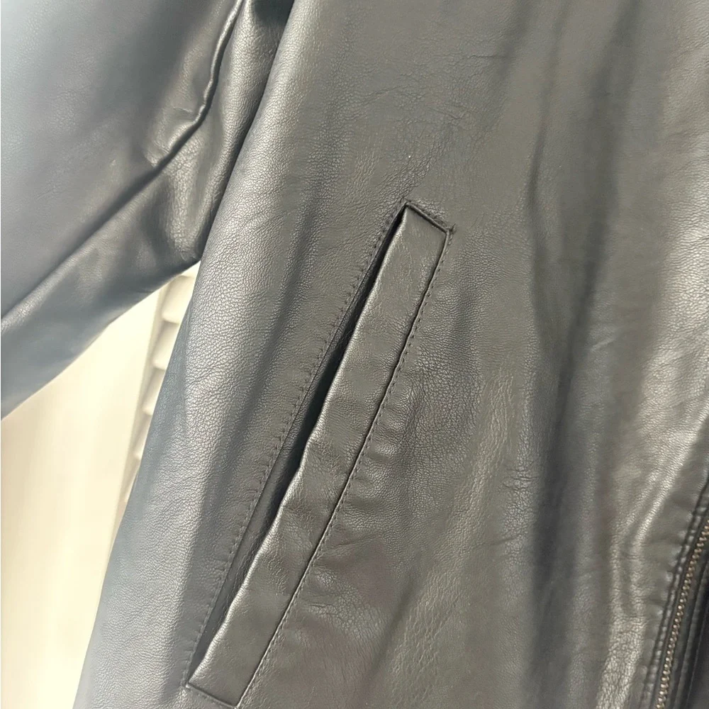 Levis this faux